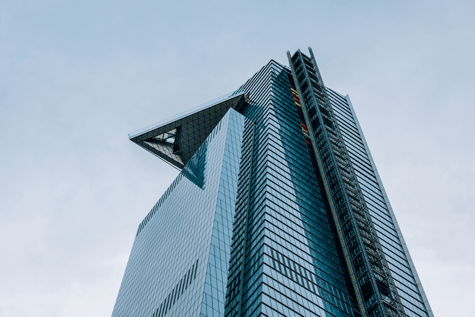 30 Hudson Yards skyscraper in New York City that has a unique triangular observation deck known as The Edge.